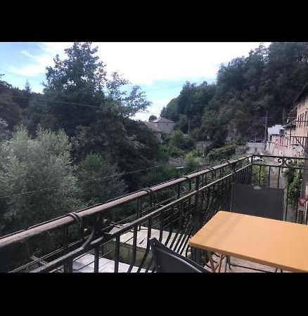 Maison Avec Vue Panoramique A 5Mn De Saint Remi Sur Durolles . La Monnerie-le Montel Eksteriør bilde